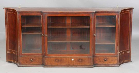 19th century mahogany and boxwood strung hanging display cabinet, fitted with four glazed doors