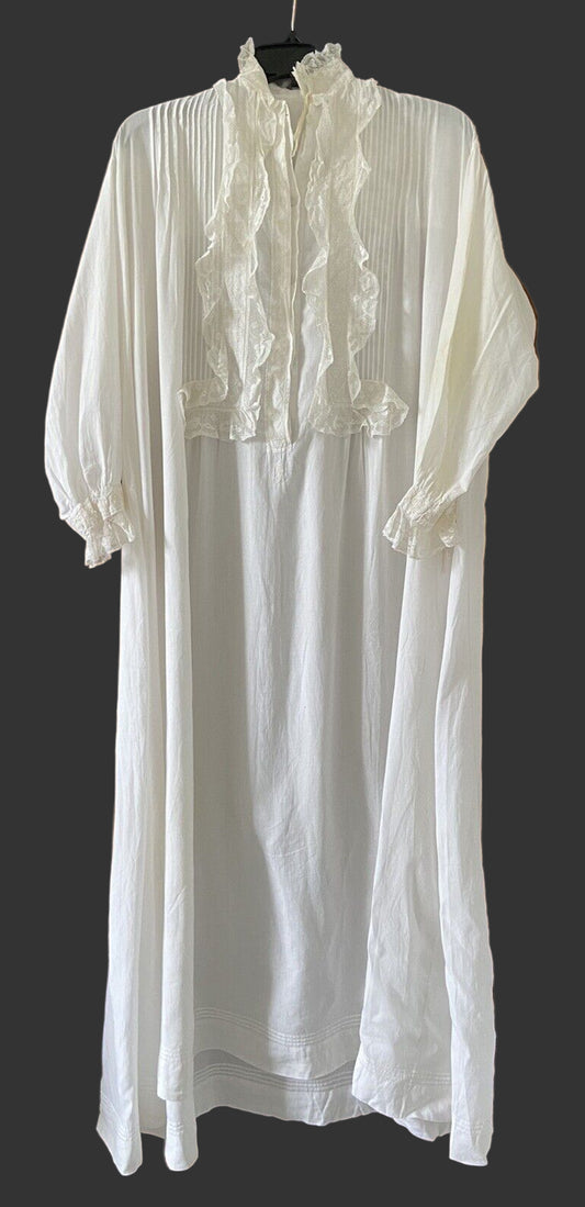 Antique Royalty Queen Victoria Nightgown