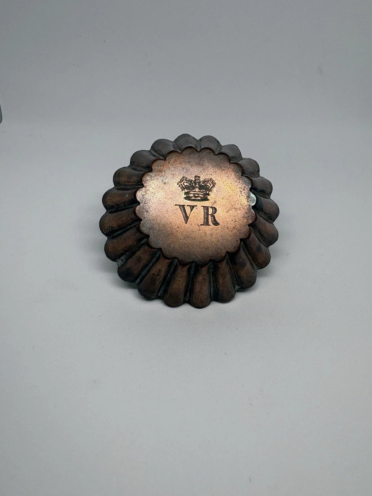 Antique Queen Victoria Buckingham Palace VR Copper Cake Tin Made for Queen