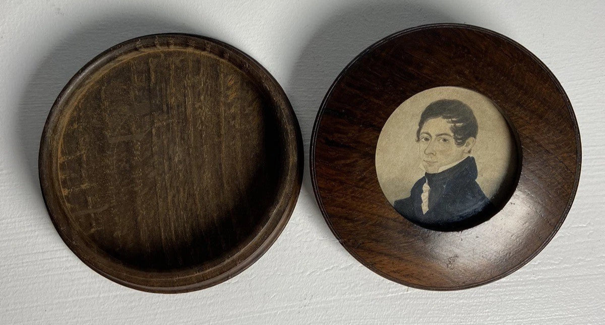Georgian Hand painted Miniature Male Portrait Snuff Box